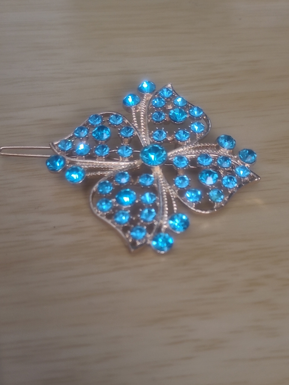 Turquoise Crystal Hair Pin NWOT